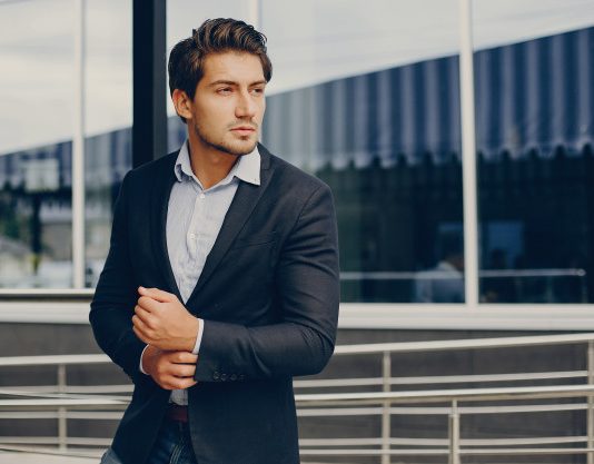 Legyél stílusos öltönyben! stílusos öltönyök