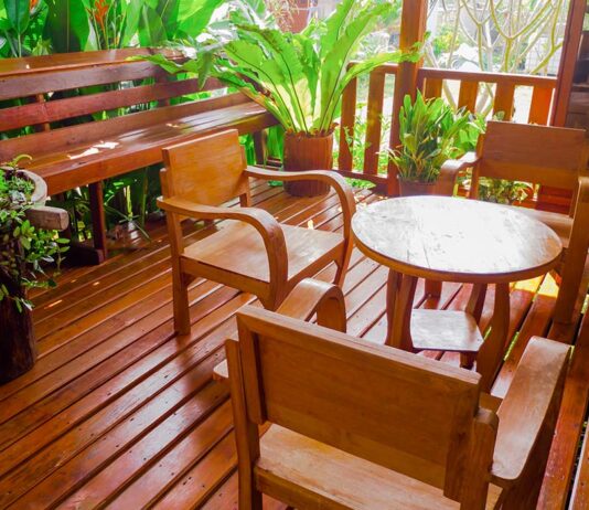 Miért érdemes fenyő bútort venni?