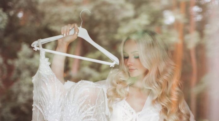 A tökéletes menyasszonyi ruha titkai: Hogyan találd meg az igazit? menyasszonyi ruha varratás